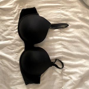 Victoria’s Secret Bra 40DDD